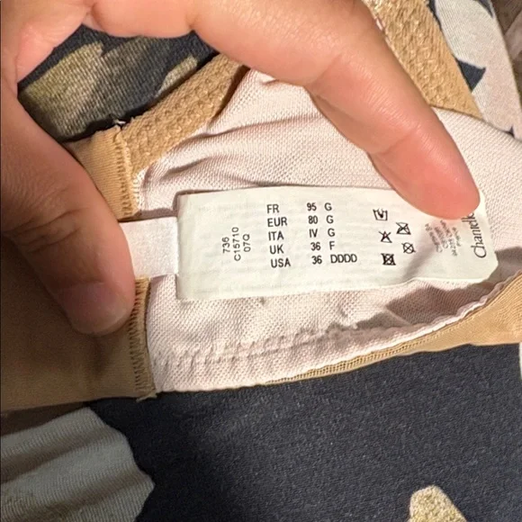 Chantelle Revele Moi Perfect Fit Underwire Bra SZ 36DDDD EUC - Picture 4 of 4